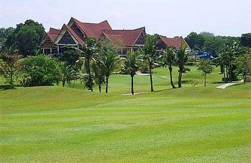 Pondok-Cabe-Golf-Club